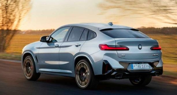  نمای عقب BMW X4 xDrive20i – بی‌ام‌و ایکس۴ – BMW X4 Rear View 