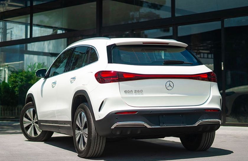  نمای عقب مرسدس بنز EQA260 مدل ۲۰۲۴ – Mercedes-Benz EQA260 Rear View 