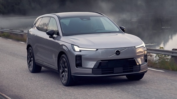  شرایط فروش خودرو جدید ولوو XC70 phev آفتاب خودرو در سامانه اتونوین با قیمت قطعی از سه شنبه 5 اسفندماه 1404 فعال گردیده = 