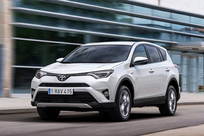  نمای ظاهری تویوتا راوفور(Toyota RAV4) 2.5 لیتر دو دیفرانسیل سال 2016 - 2018 