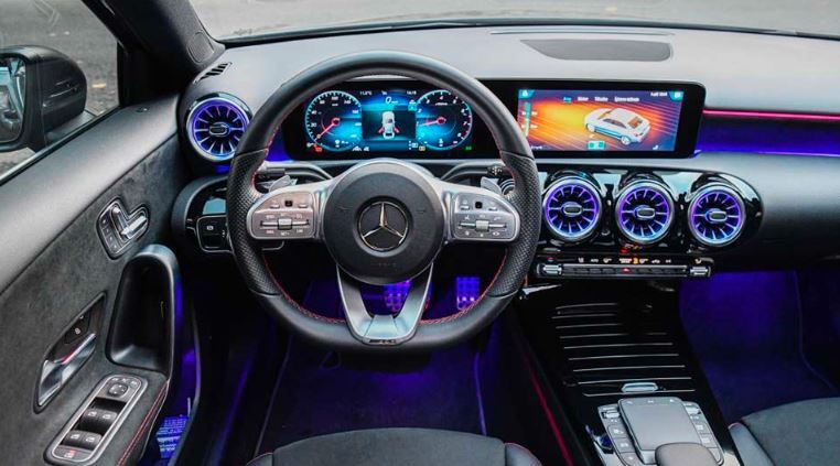  داشبورد مرسدس بنز A200 چین – Mercedes-Benz A200 China Dashboard 