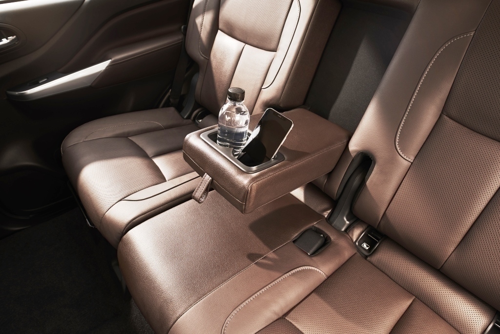  بررسی عملکرد و مصرف سوخت ترا 1404 | موتور اقتصادی و گیربکس کارآمد | مقایسه ترا با خودروهای مشابه | تست رانندگی و تجربه س 