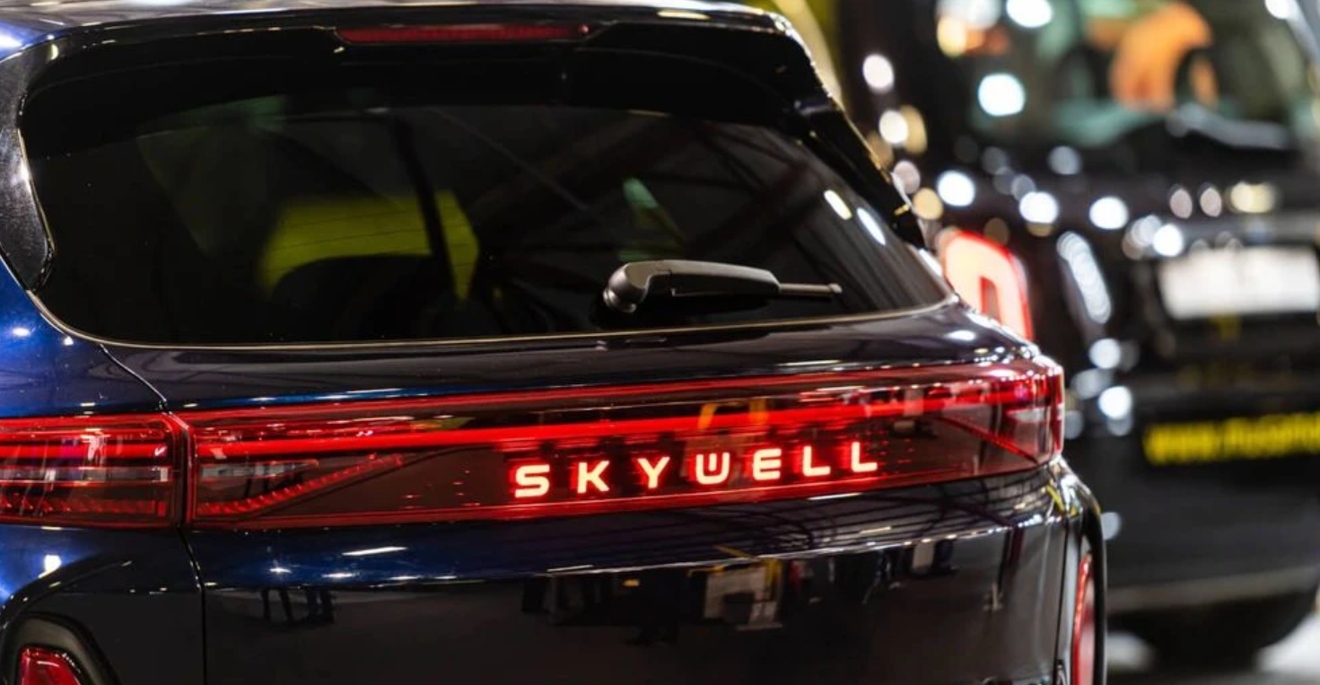 نمای چراغ عقب اسکای ول نبکا هیبرید (Skywell HTi) ۱.۵ لیتر پلاگین هیبرید