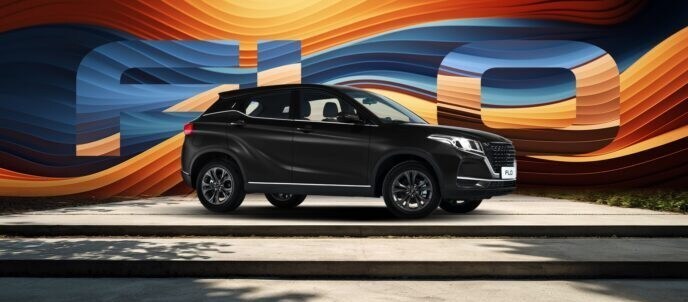 نمای عقب لاماری فلو (Lamari Flo) لاماکو با چراغهای LED یکپارچه، دیفیوزر اسپرت و اگزوزهای چهارگانه، طراحی مدرن و پویا